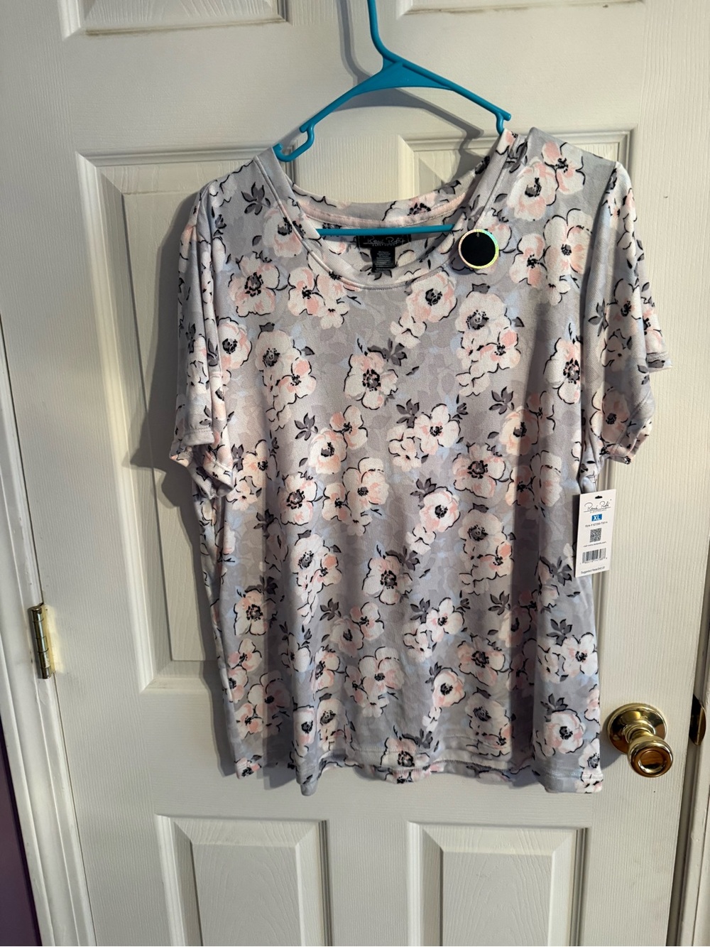 Rene Rofe Floral Short Sleeve Tee and Short set pajamas Light Gray with Pink